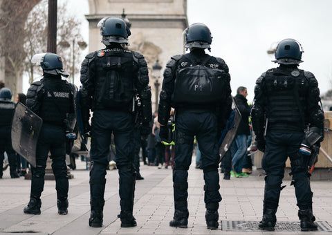 The impact of body armour in the civilian and professional world